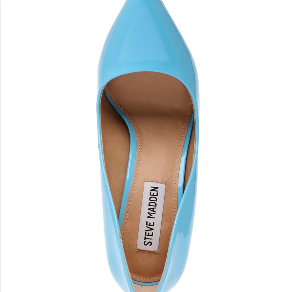 Steve Madden's Daisie Stilettos - Picture 4 of 9